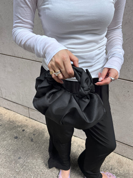 BERNATTA BAG: BLACK (MINI) (納期:7月上旬〜中旬発送)