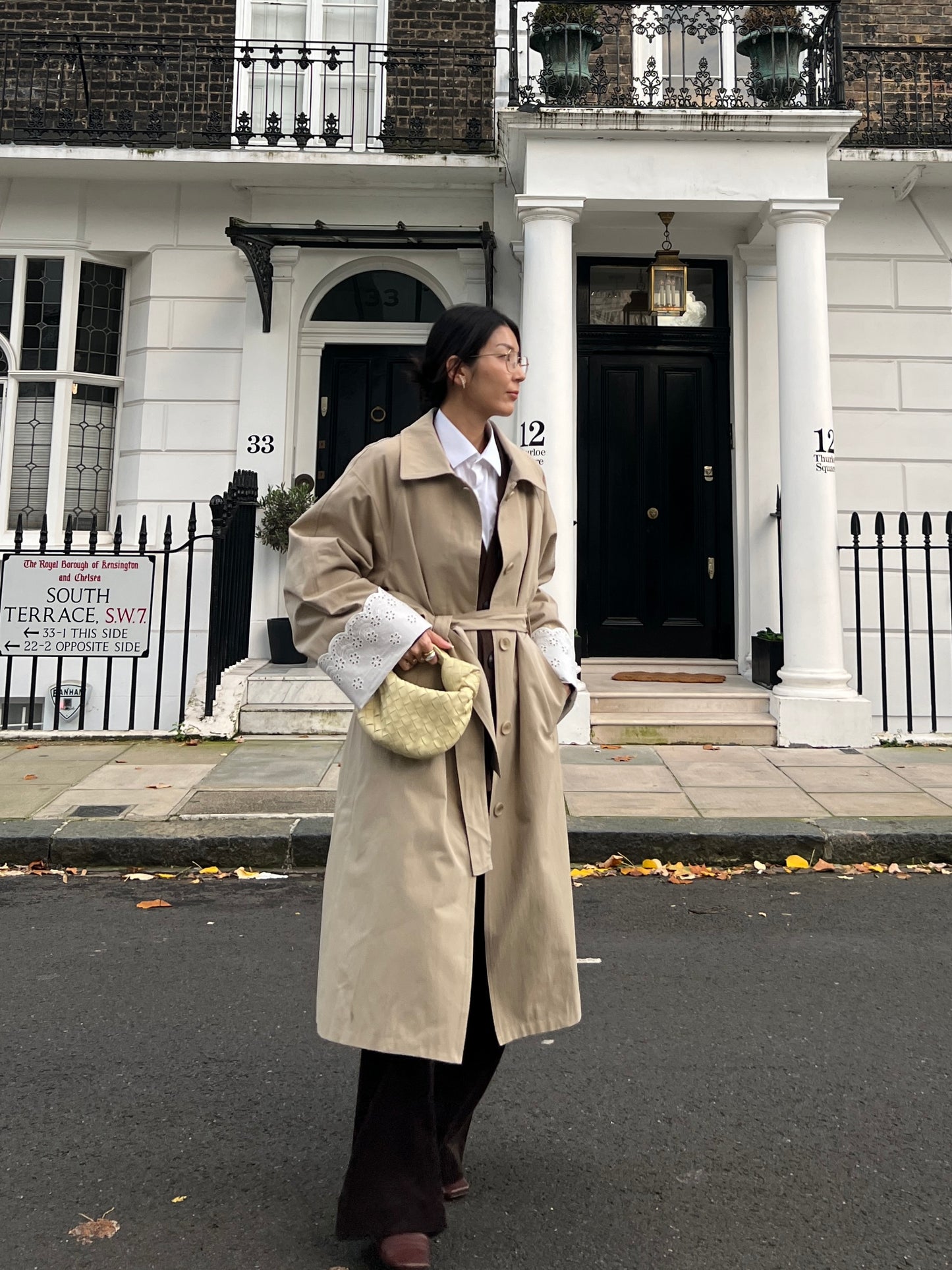 Lace Trench Coat（9月末〜10月上旬にかけて発送開始）