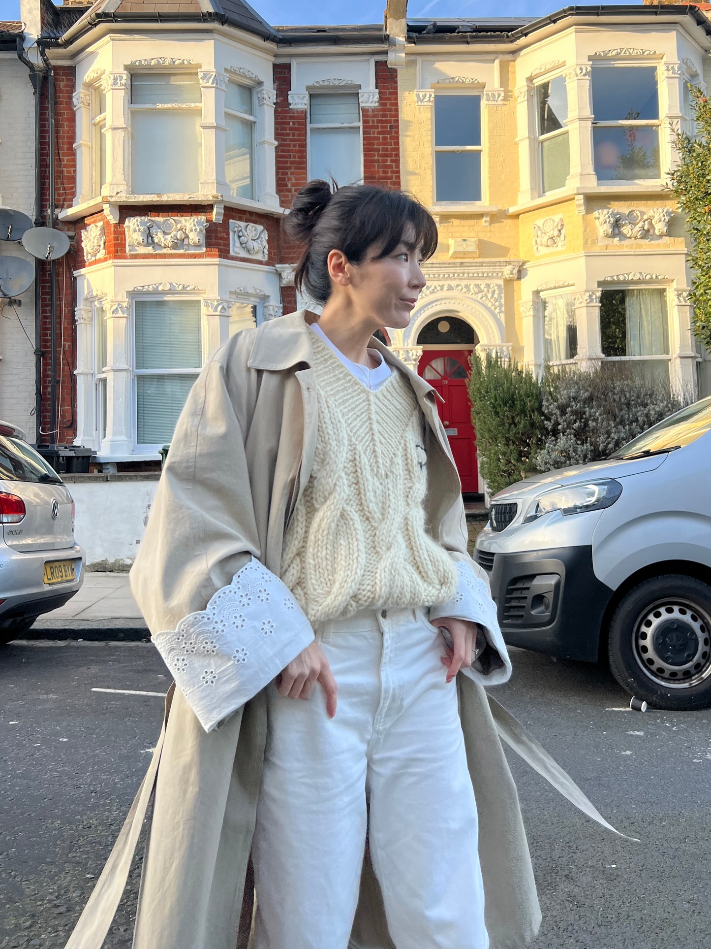 Lace Trench Coat（9月末〜10月上旬にかけて発送開始）