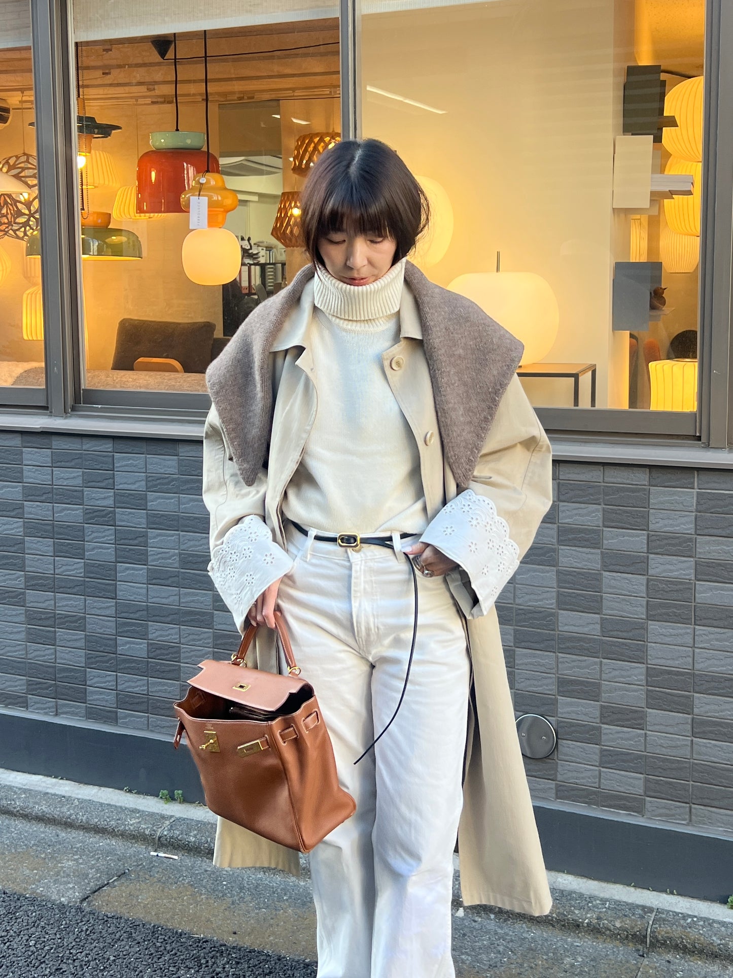 Lace Trench Coat（9月末〜10月上旬にかけて発送開始）