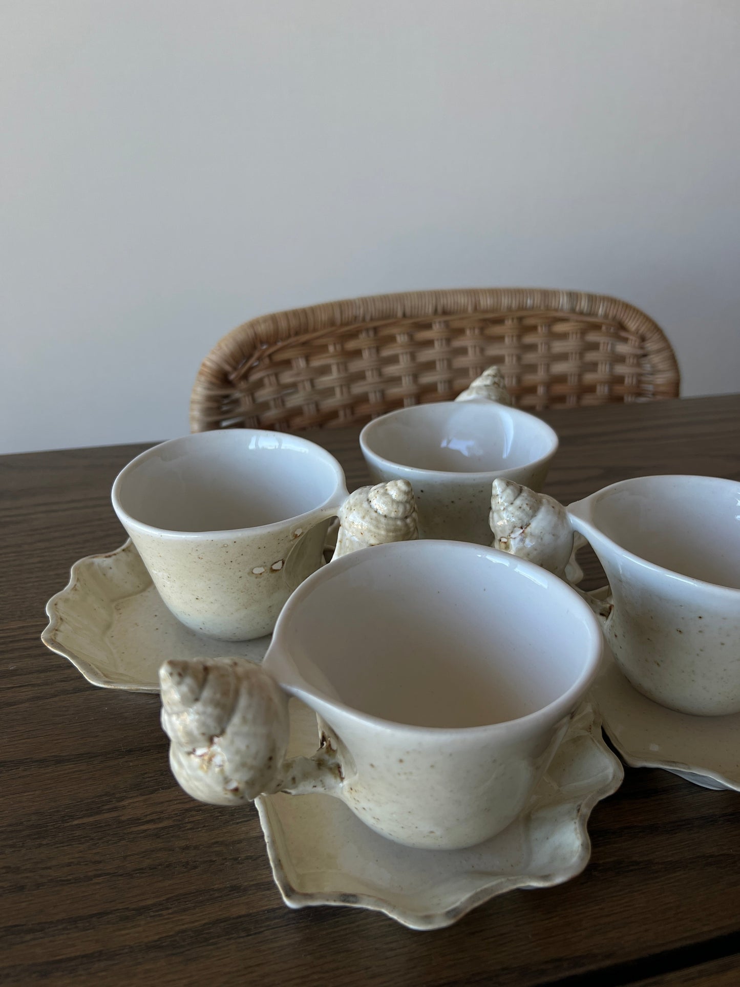 Shell Cup & Saucer Set（ご注文から1週間以内に発送）