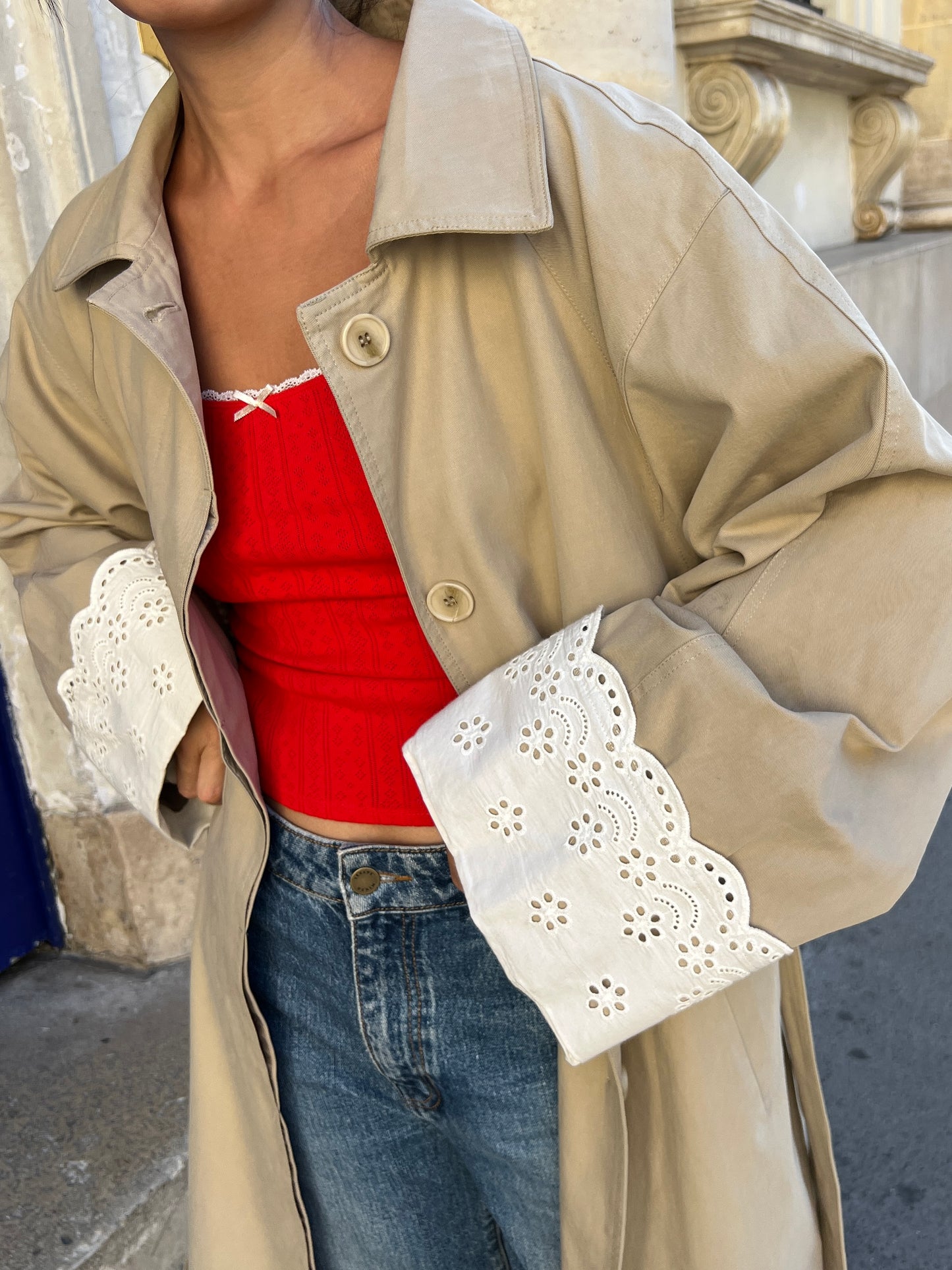 Lace Trench Coat（9月末〜10月上旬にかけて発送開始）