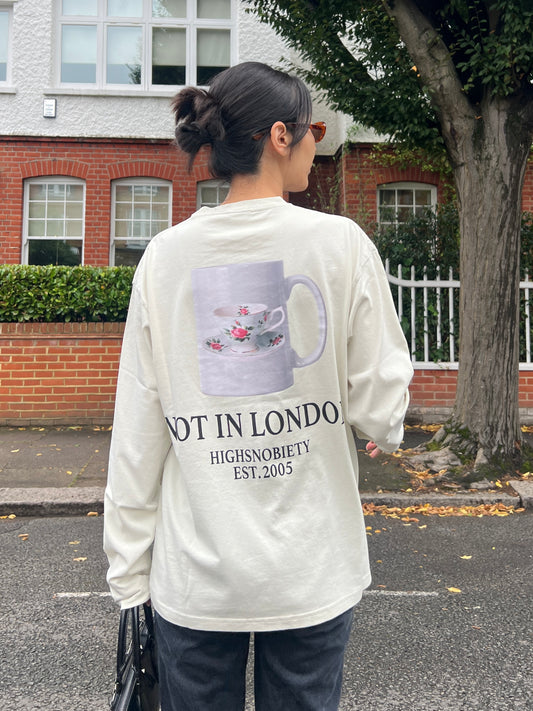 Tea Cup Long-Sleeve Tee（10月中旬を目処に発送）