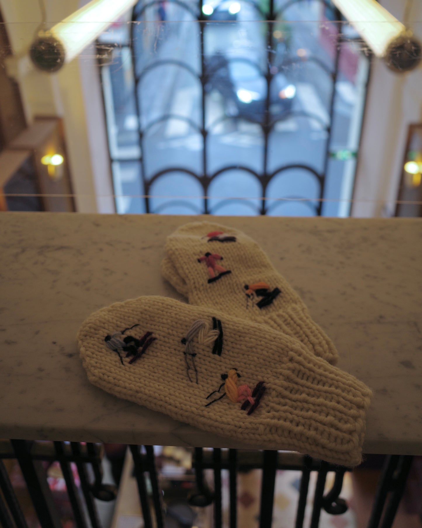 SKI MITTEN (納期：1月下旬〜2月上旬までに発送開始)