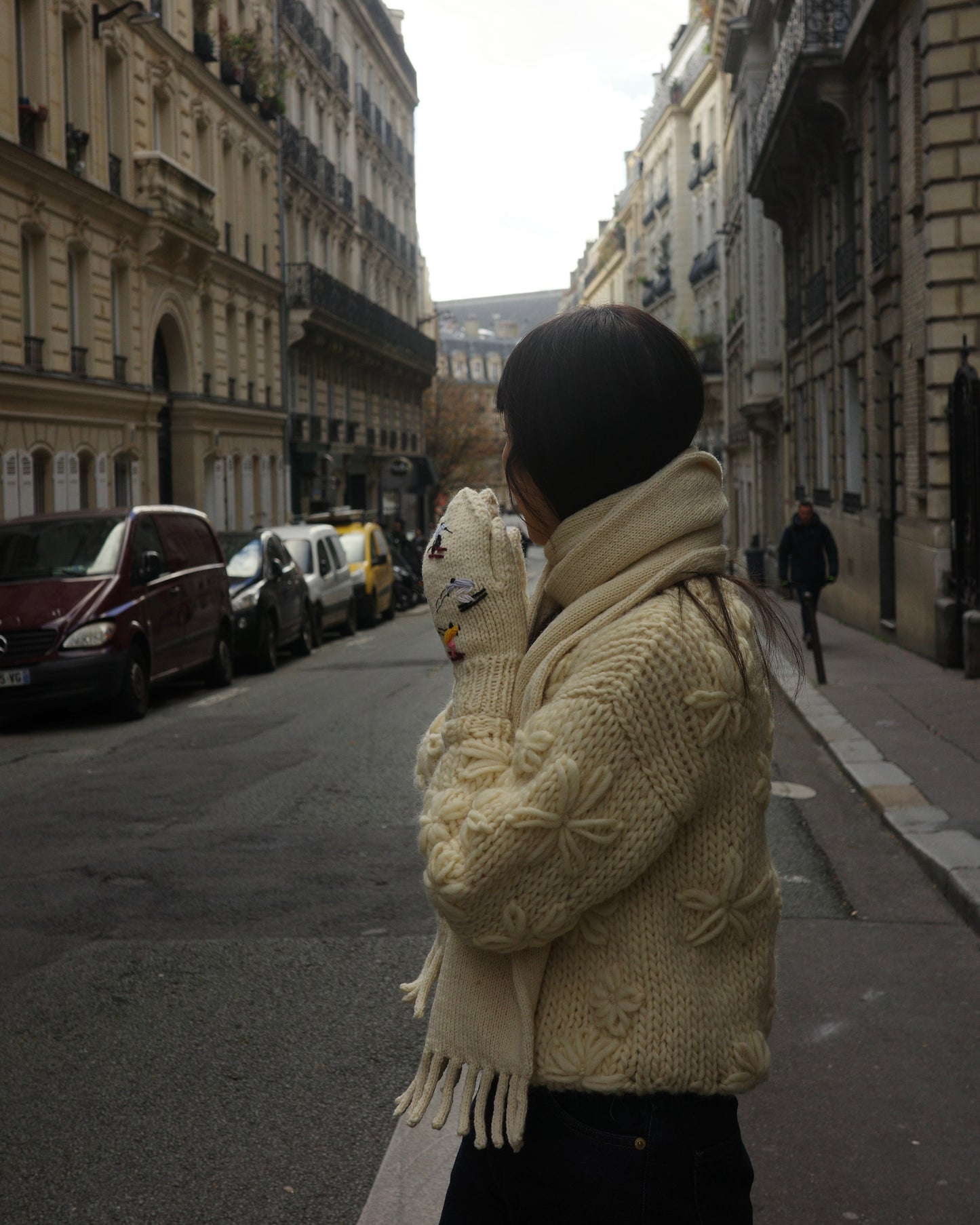 FLOWER SWEATER (納期：1月下旬〜2月上旬にまでに発送開始)