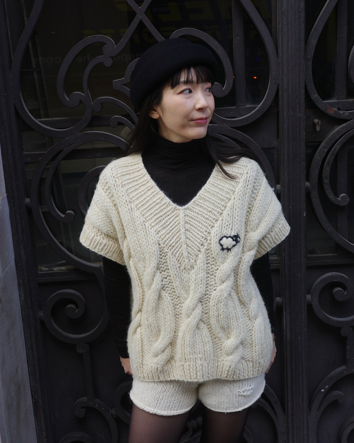 KNIT SHORT (納期：1月下旬〜2月上旬までに発送開始)